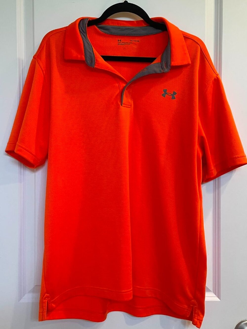 UNDER ARMOUR Men’s Orange Polo Shirt, Size XL
